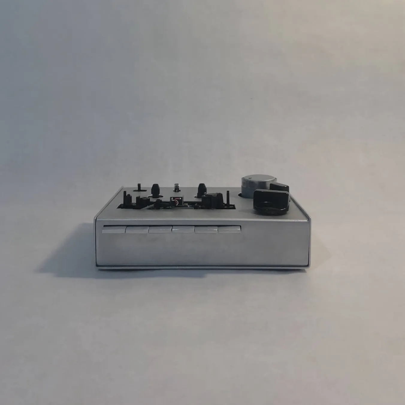 Cassette Recorder — 2.1