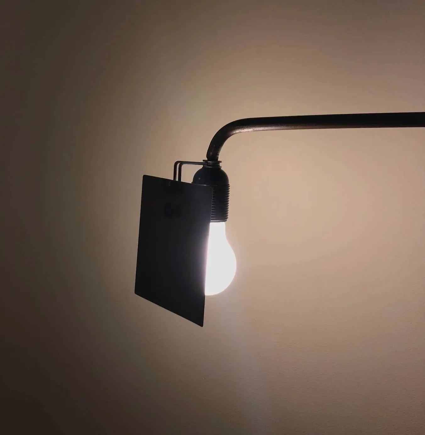 Wall Lamp — 2.1