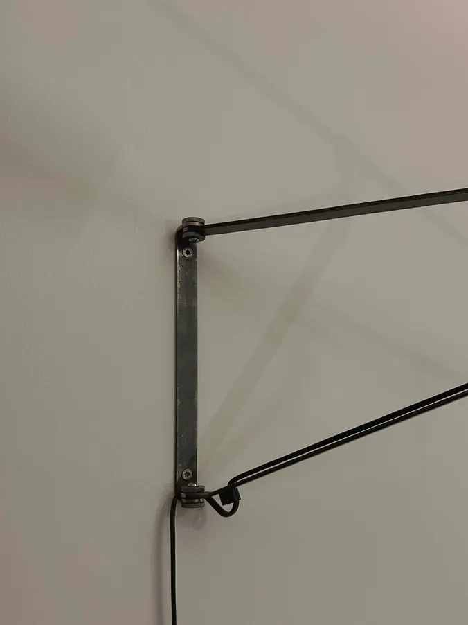 Counterbalance Wall Lamp — 4.2