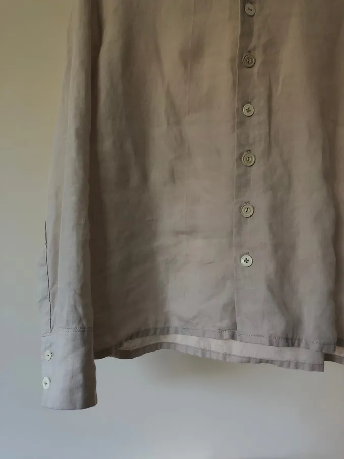 Linen Shirt — 2.2